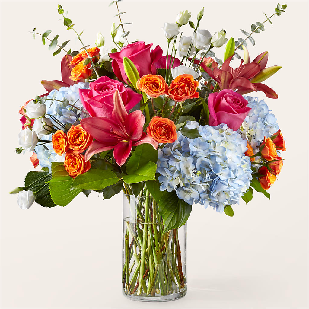 Awestruck Luxury Bouquet – CARLOS BLOOMS & EVENTS, Garnerville NY