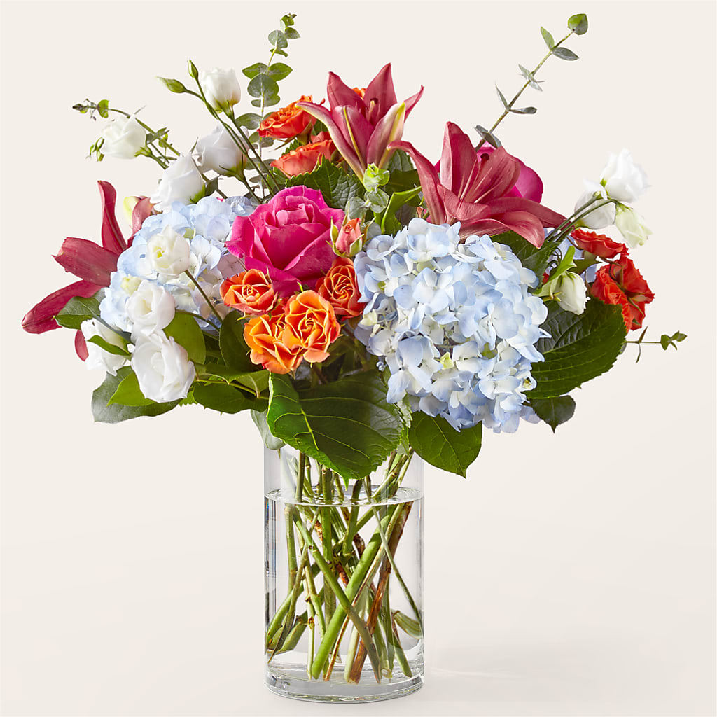 Awestruck Luxury Bouquet – CARLOS BLOOMS & EVENTS, Garnerville NY