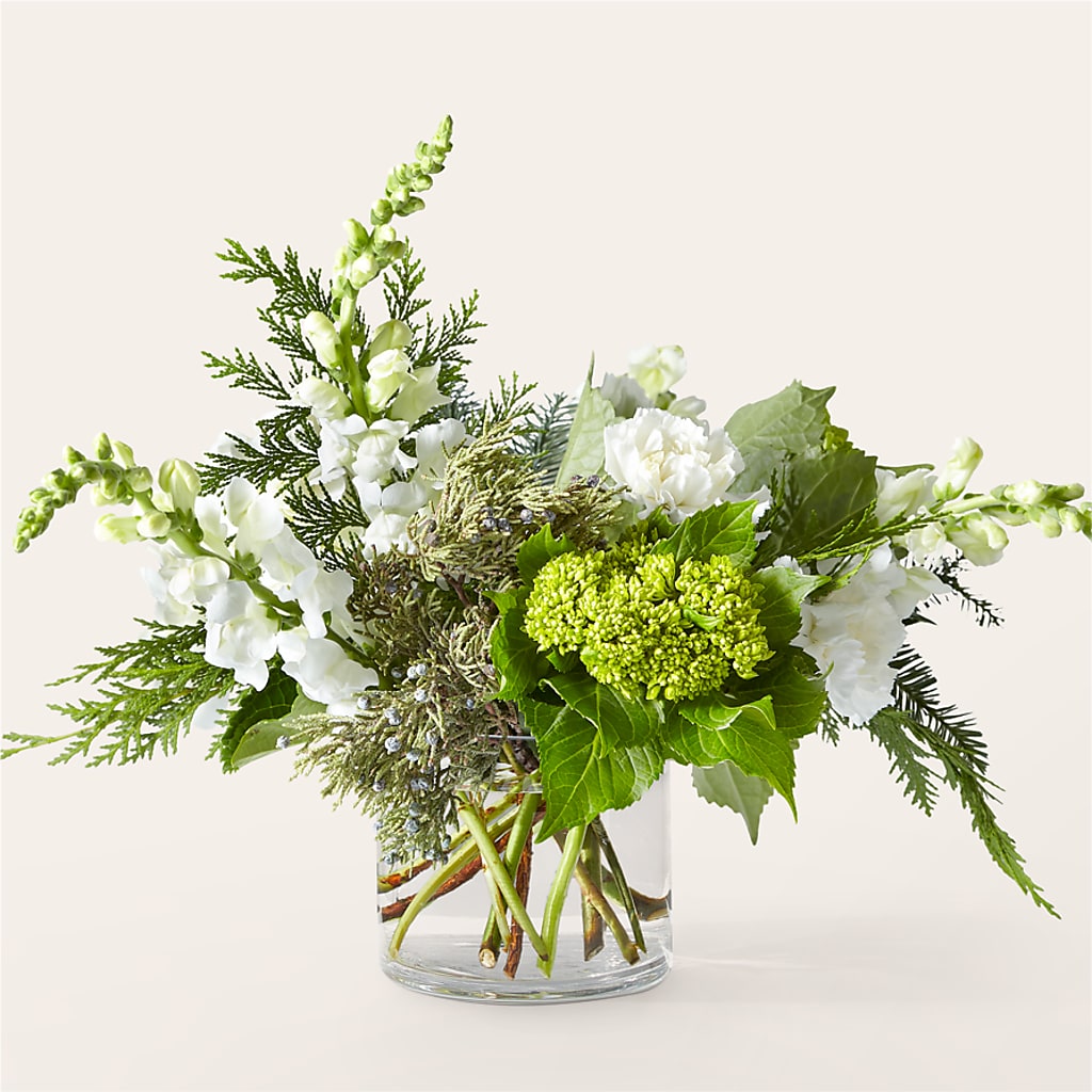 Marshmallows on Top Bouquet – CARLOS BLOOMS & EVENTS, Garnerville NY