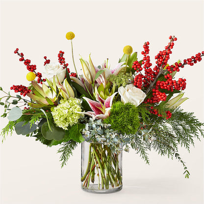 Berry & Bright Bouquet – CARLOS BLOOMS & EVENTS, Garnerville NY