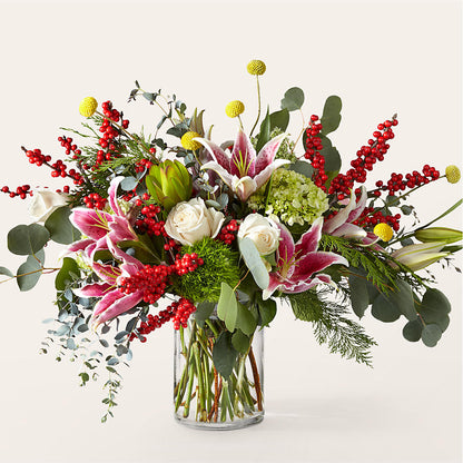 Berry & Bright Bouquet – CARLOS BLOOMS & EVENTS, Garnerville NY