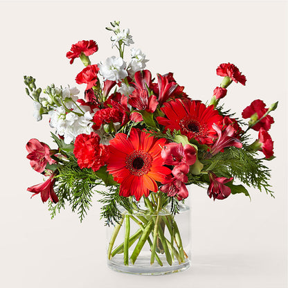 Holidaisy Bouquet – CARLOS BLOOMS & EVENTS, Garnerville NY