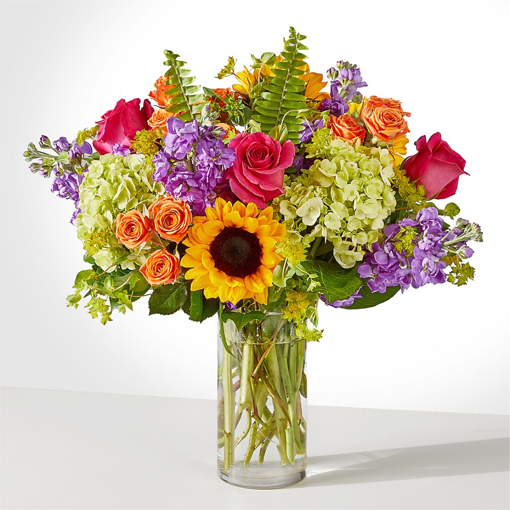 Vibrant Greetings Bouquet – CARLOS BLOOMS & EVENTS, Garnerville NY