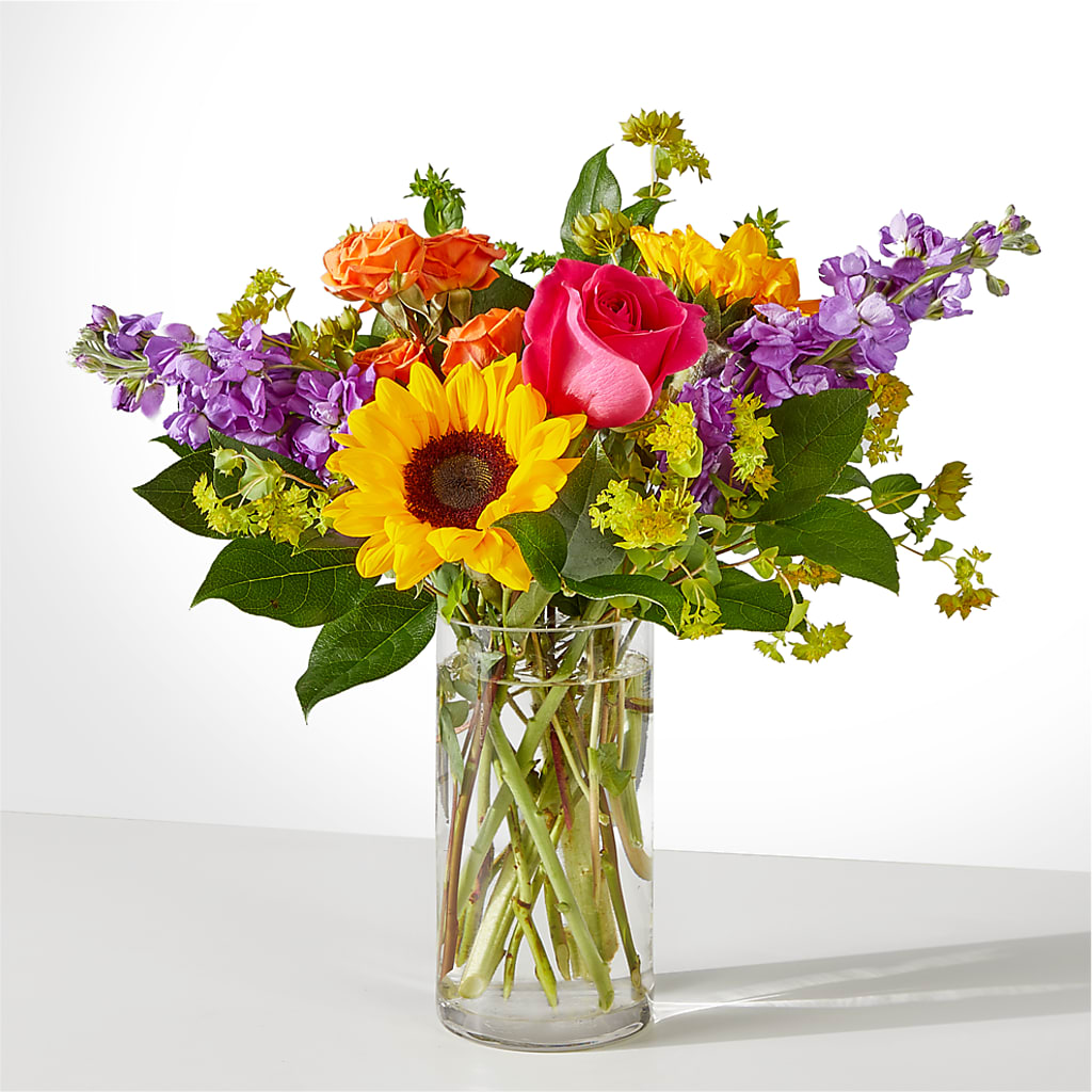 Vibrant Greetings Bouquet – CARLOS BLOOMS & EVENTS, Garnerville NY