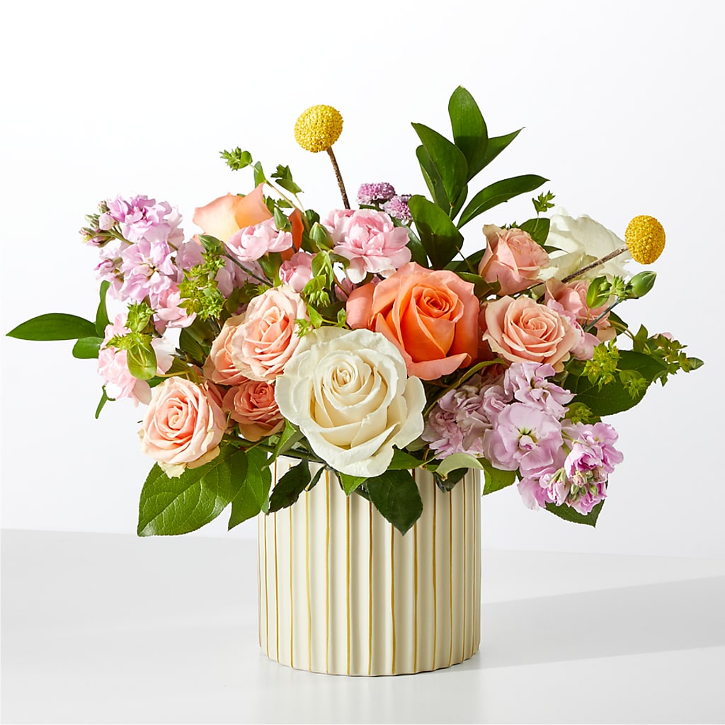 French Market Bouquet with Ivory Vase – CARLOS BLOOMS & EVENTS, Garnerville NY