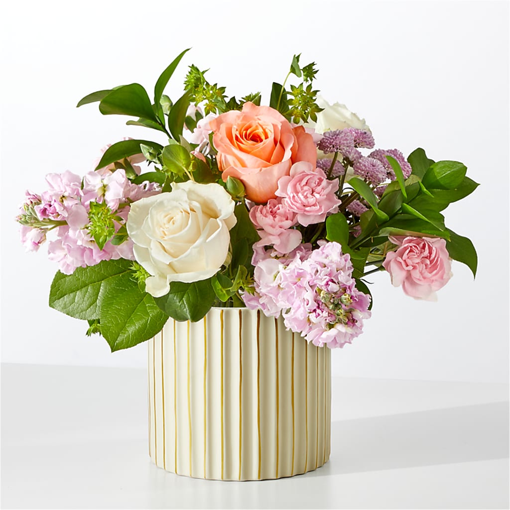 French Market Bouquet with Ivory Vase – CARLOS BLOOMS & EVENTS, Garnerville NY