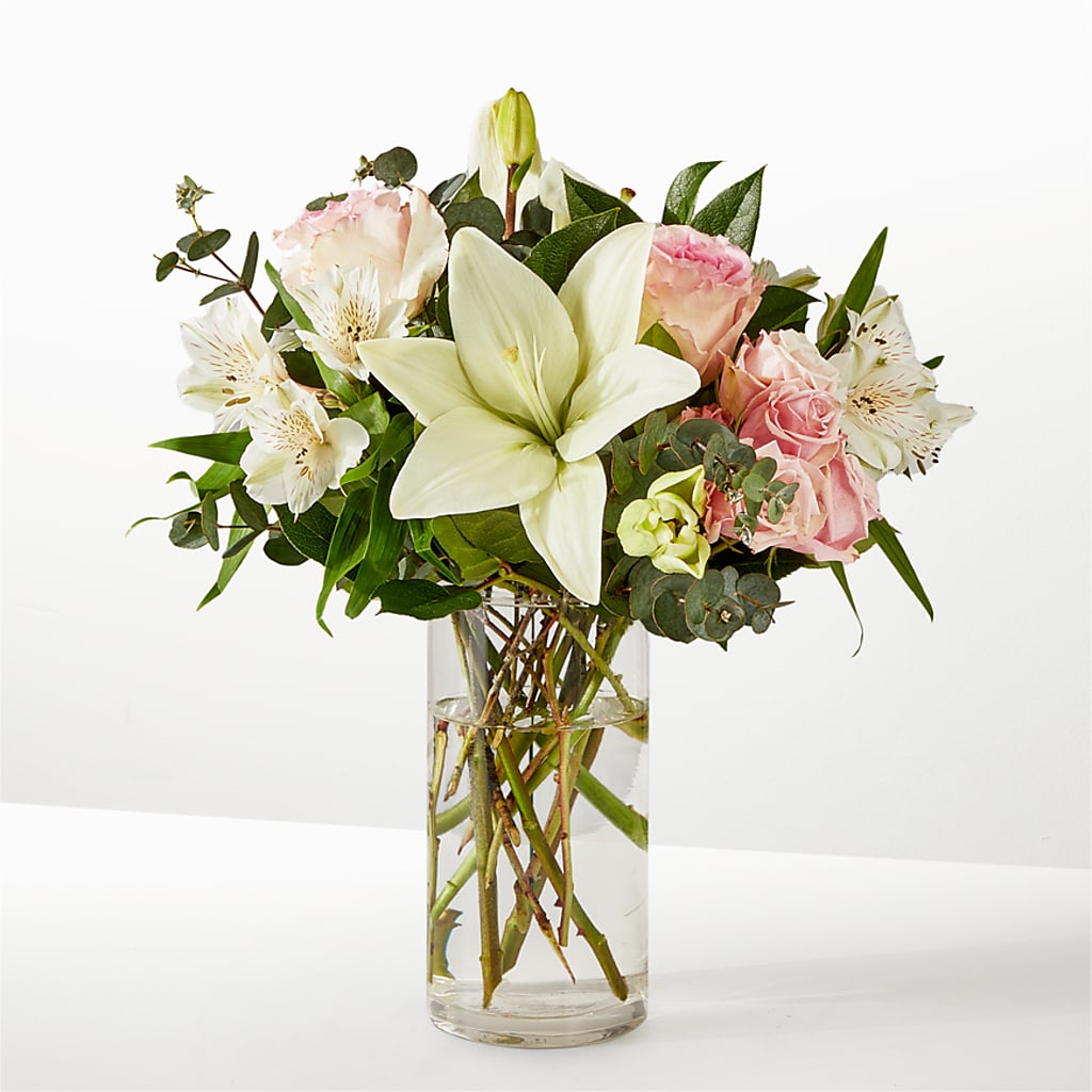 Ballet Slippers Bouquet – CARLOS BLOOMS & EVENTS, Garnerville NY
