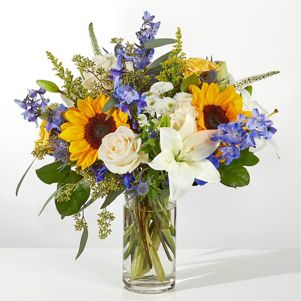 Wonderfully Sunny Bouquet – CARLOS BLOOMS & EVENTS, Garnerville NY