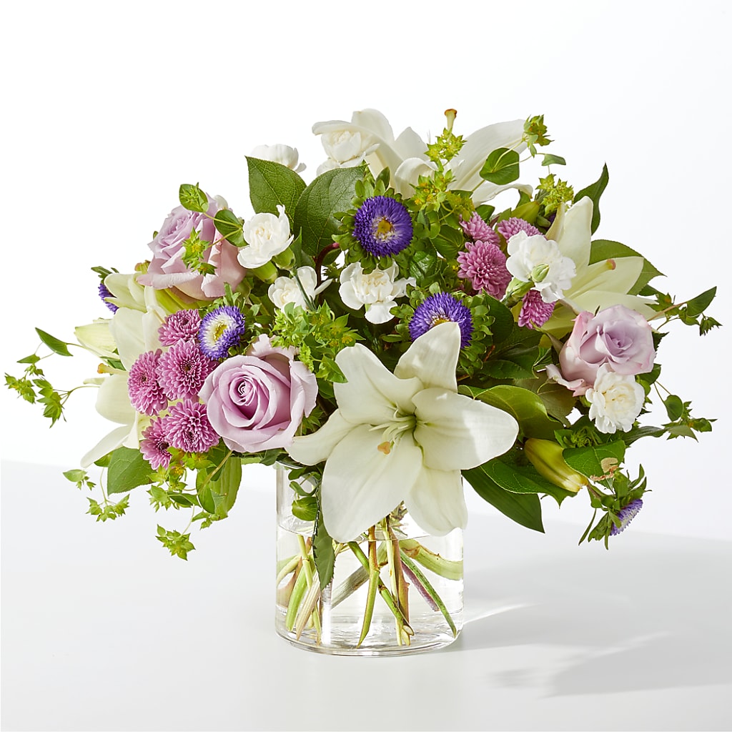 April Showers Bouquet – CARLOS BLOOMS & EVENTS, Garnerville NY