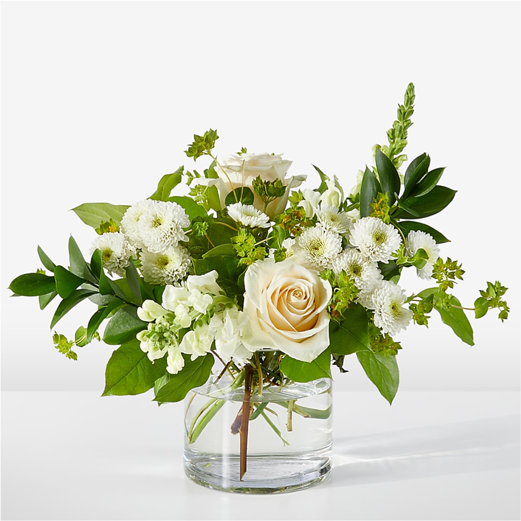 Hint of Vanilla Bouquet – CARLOS BLOOMS & EVENTS, Garnerville NY