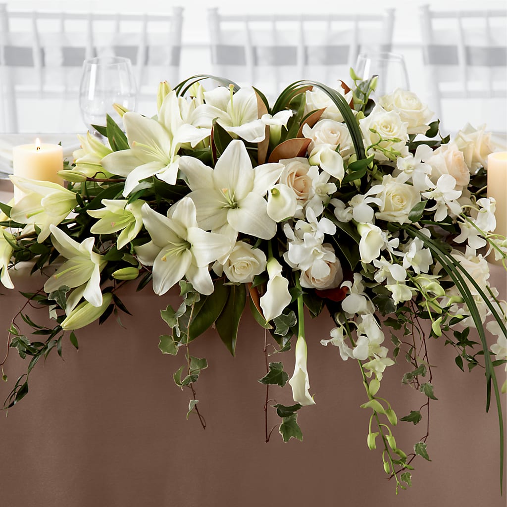 White Linen Arrangement – CARLOS BLOOMS & EVENTS, Garnerville NY