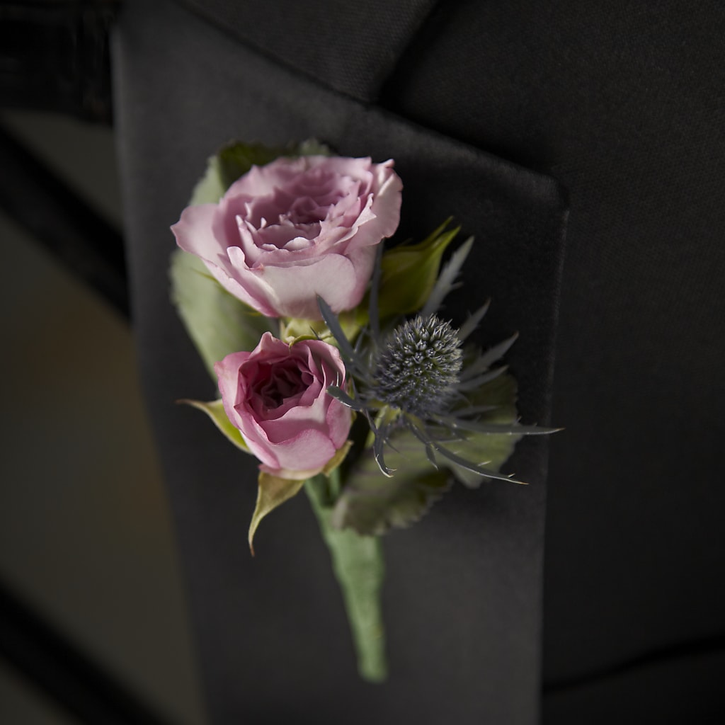 Veronica Boutonniere – CARLOS BLOOMS & EVENTS, Garnerville NY