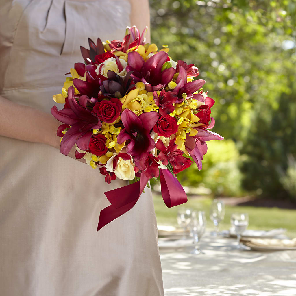 Sunningdale Bouquet – CARLOS BLOOMS & EVENTS, Garnerville NY