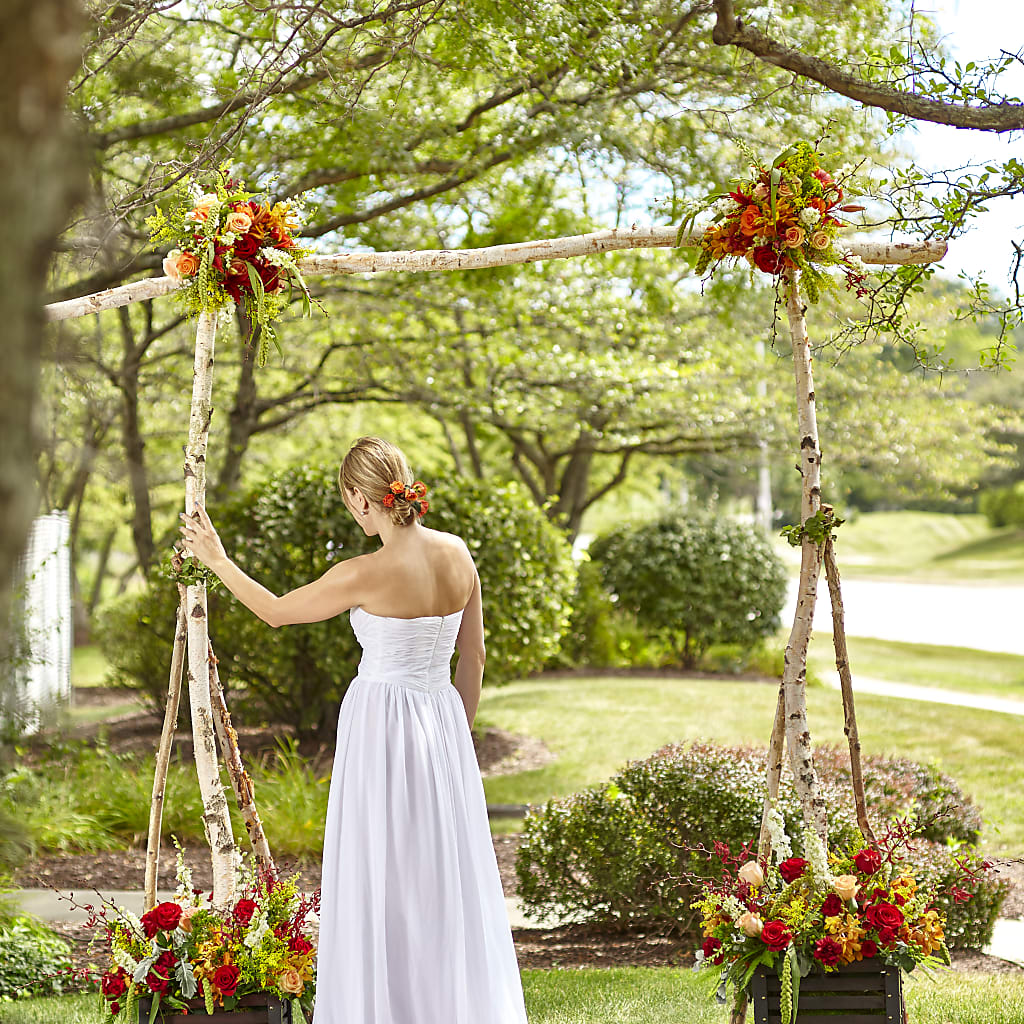 Arbor of Love Archway – CARLOS BLOOMS & EVENTS, Garnerville NY