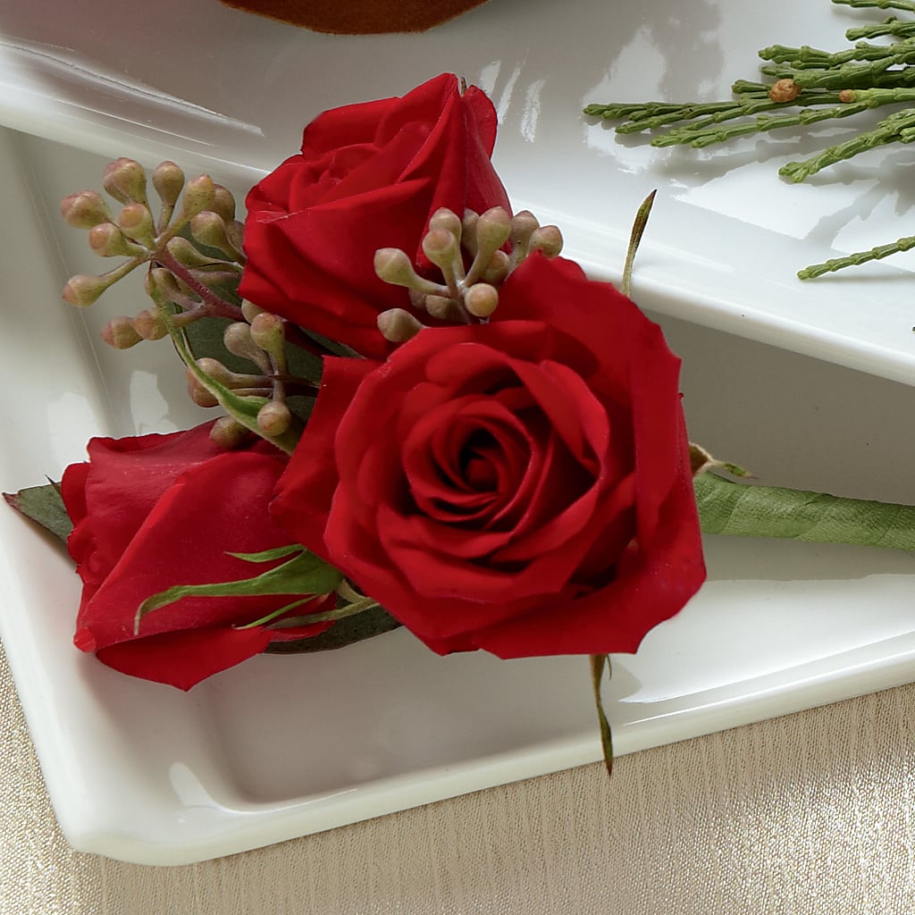 Red Spray Rose Boutonniere – CARLOS BLOOMS & EVENTS, Garnerville NY