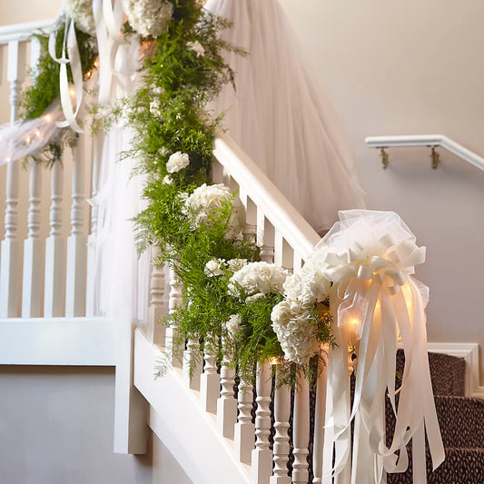 Champagne Dreams Garland – CARLOS BLOOMS & EVENTS, Garnerville NY